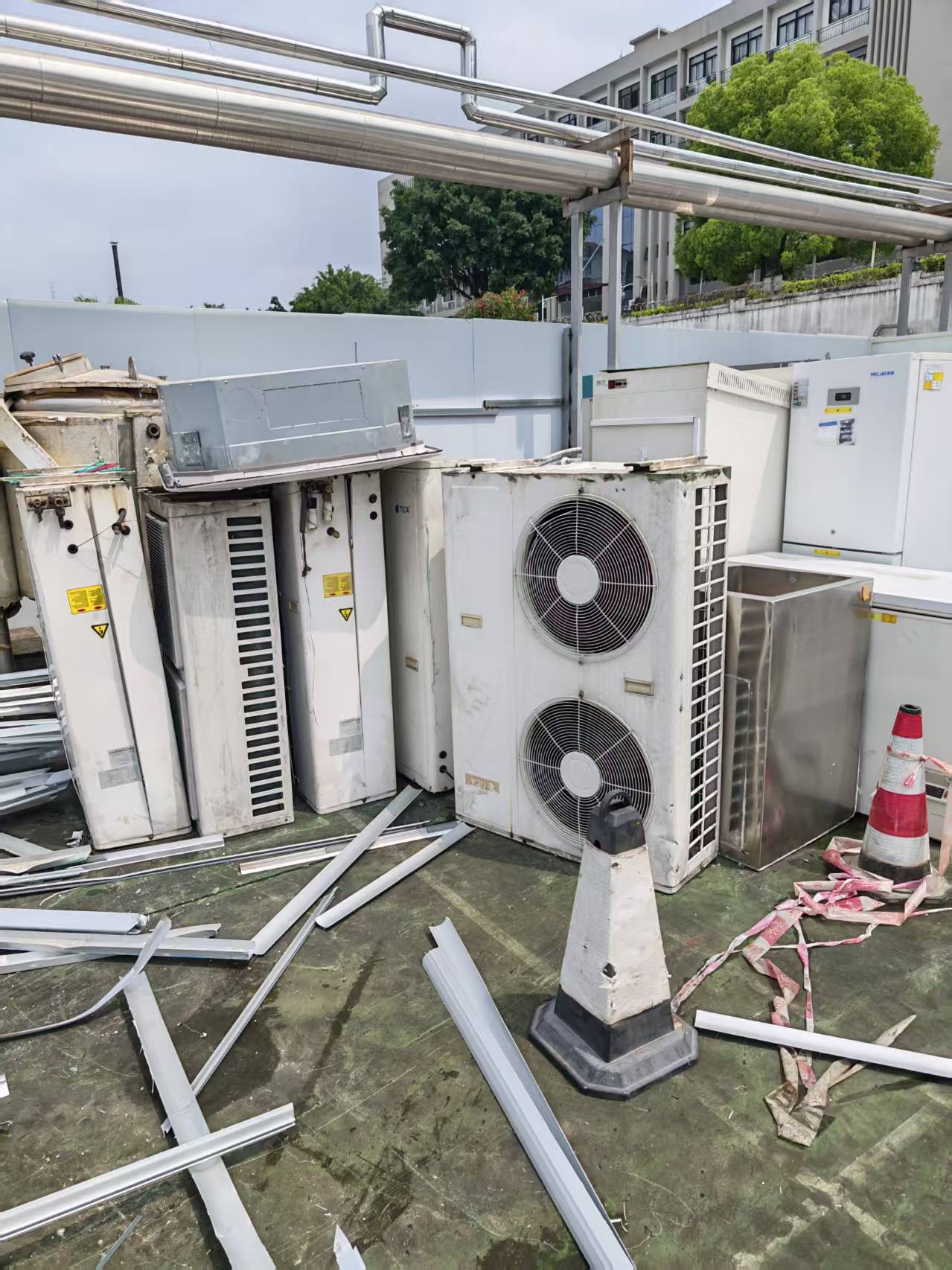 广州实验室仪器回收实拍